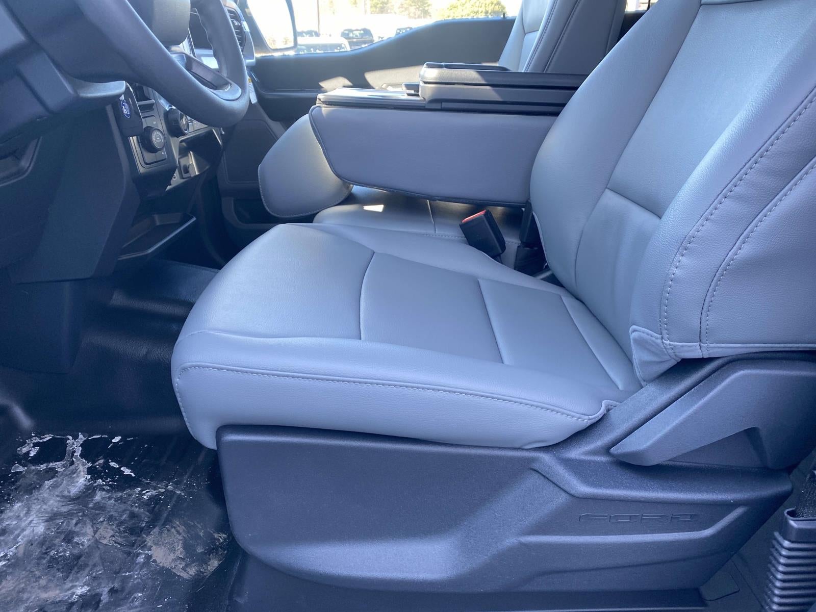 2026 Ford F-150 XL 4WD SuperCrew 5.5' Box