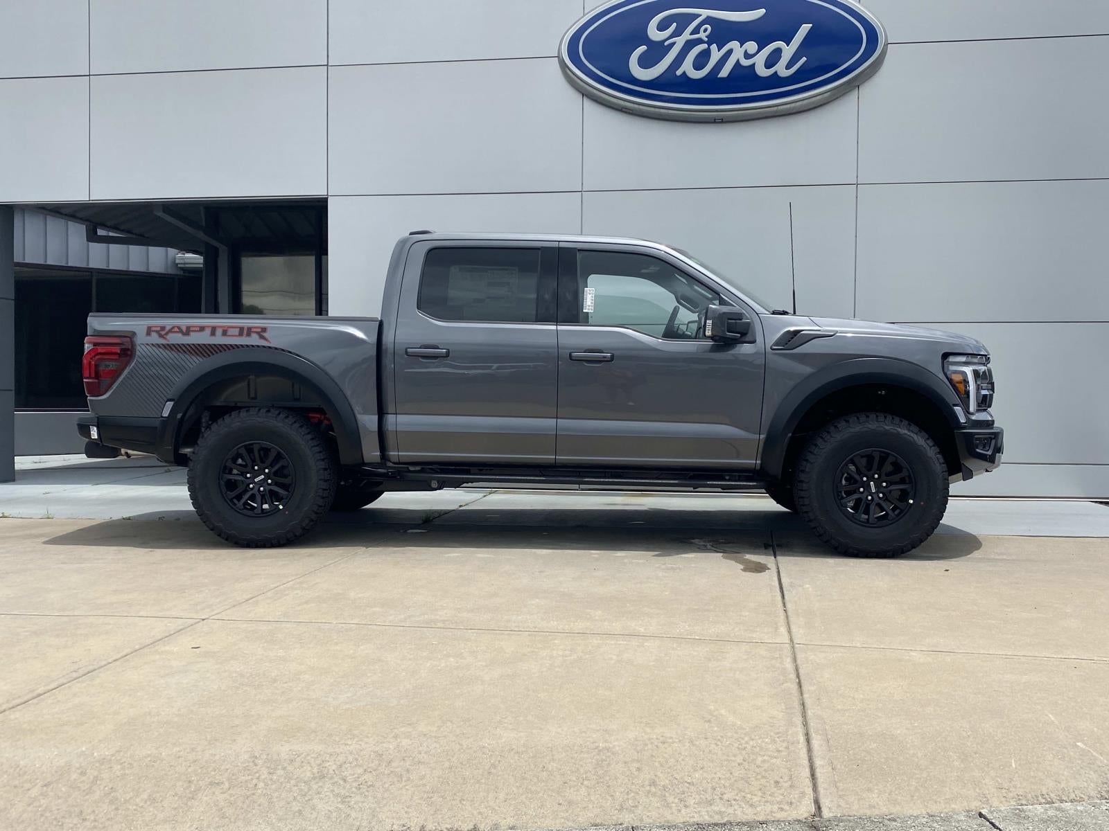 2026 Ford F-150 Raptor 4WD SuperCrew 5.5' Box
