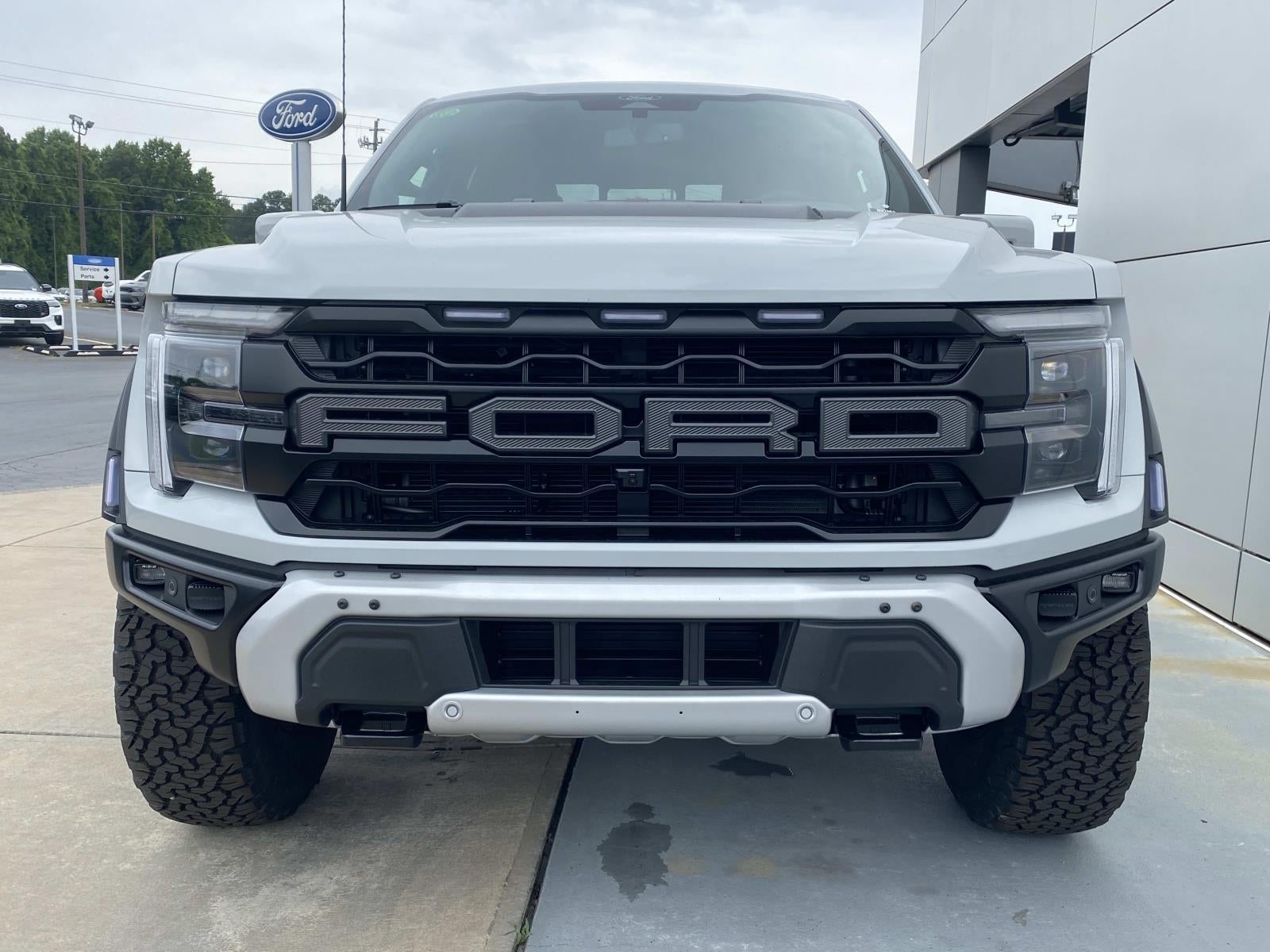 2026 Ford F-150 Raptor 4WD SuperCrew 5.5' Box