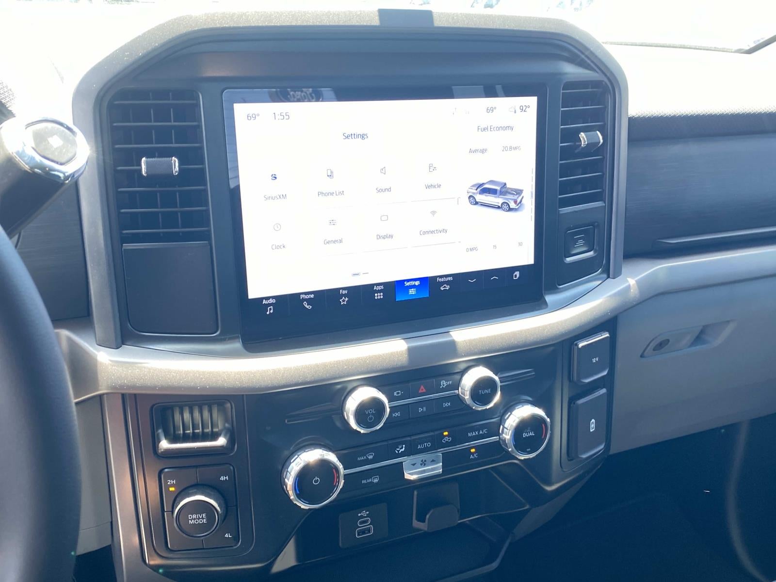 2025 Ford F-150 XLT 4WD SuperCrew 5.5' Box