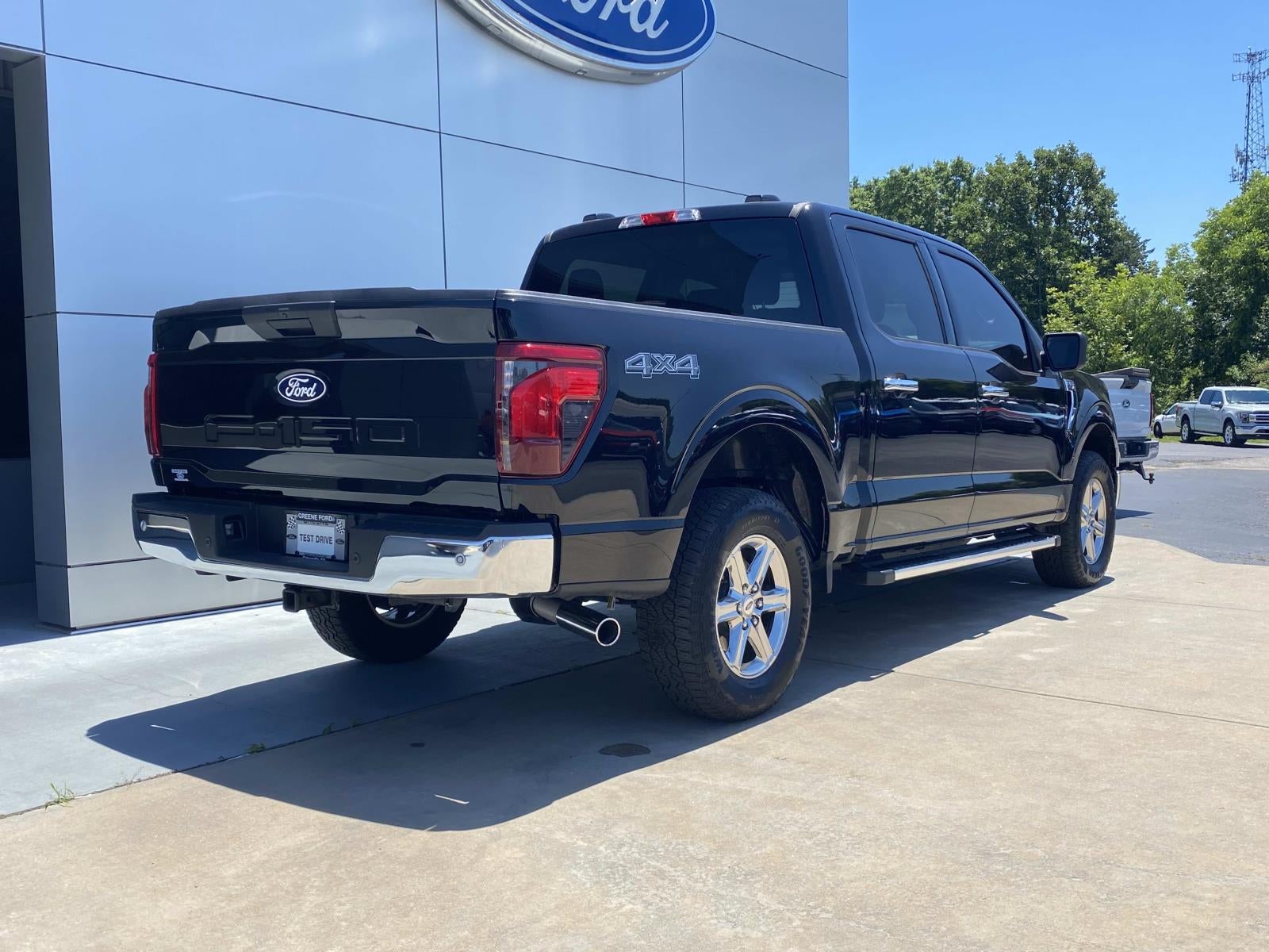 2025 Ford F-150 XLT 4WD SuperCrew 5.5' Box