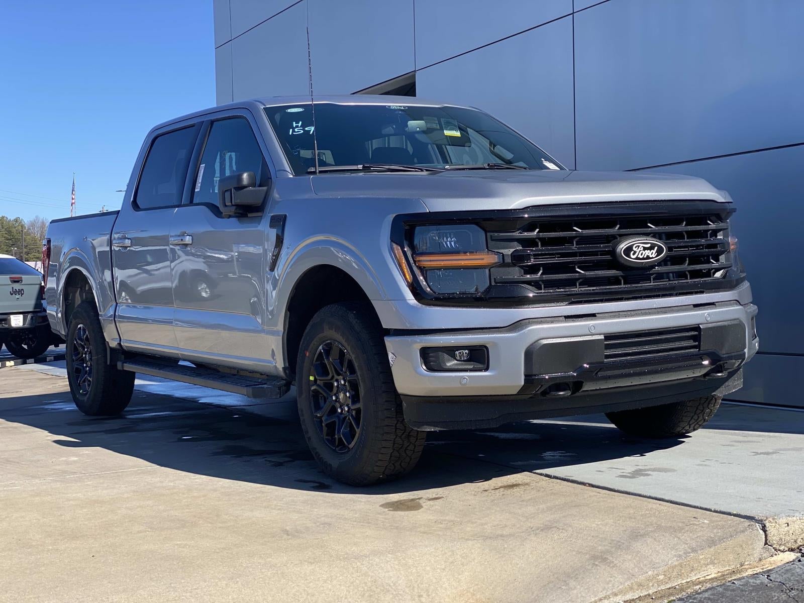 2026 Ford F-150 XLT 4WD SuperCrew 5.5' Box