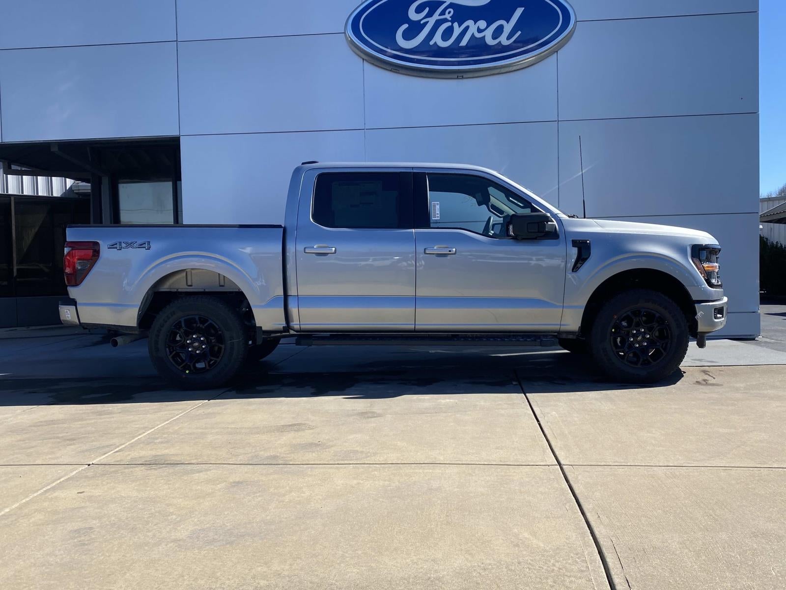 2026 Ford F-150 XLT 4WD SuperCrew 5.5' Box
