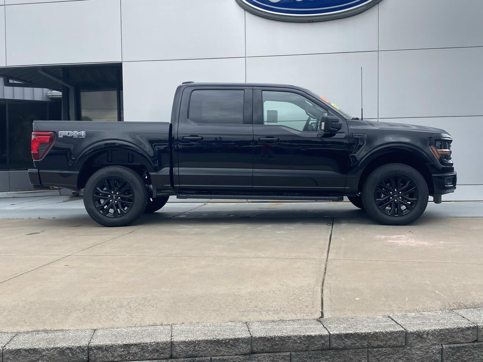 2026 Ford F-150 XLT 4WD SuperCrew 5.5' Box