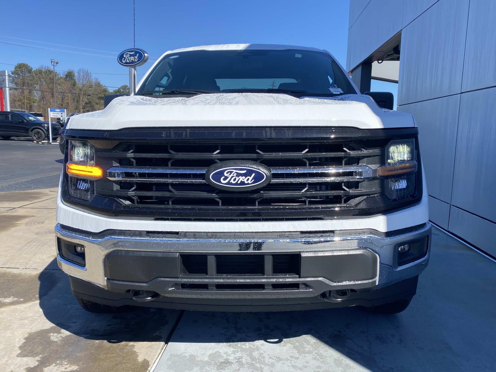2026 Ford F-150 XLT 4WD SuperCrew 5.5' Box