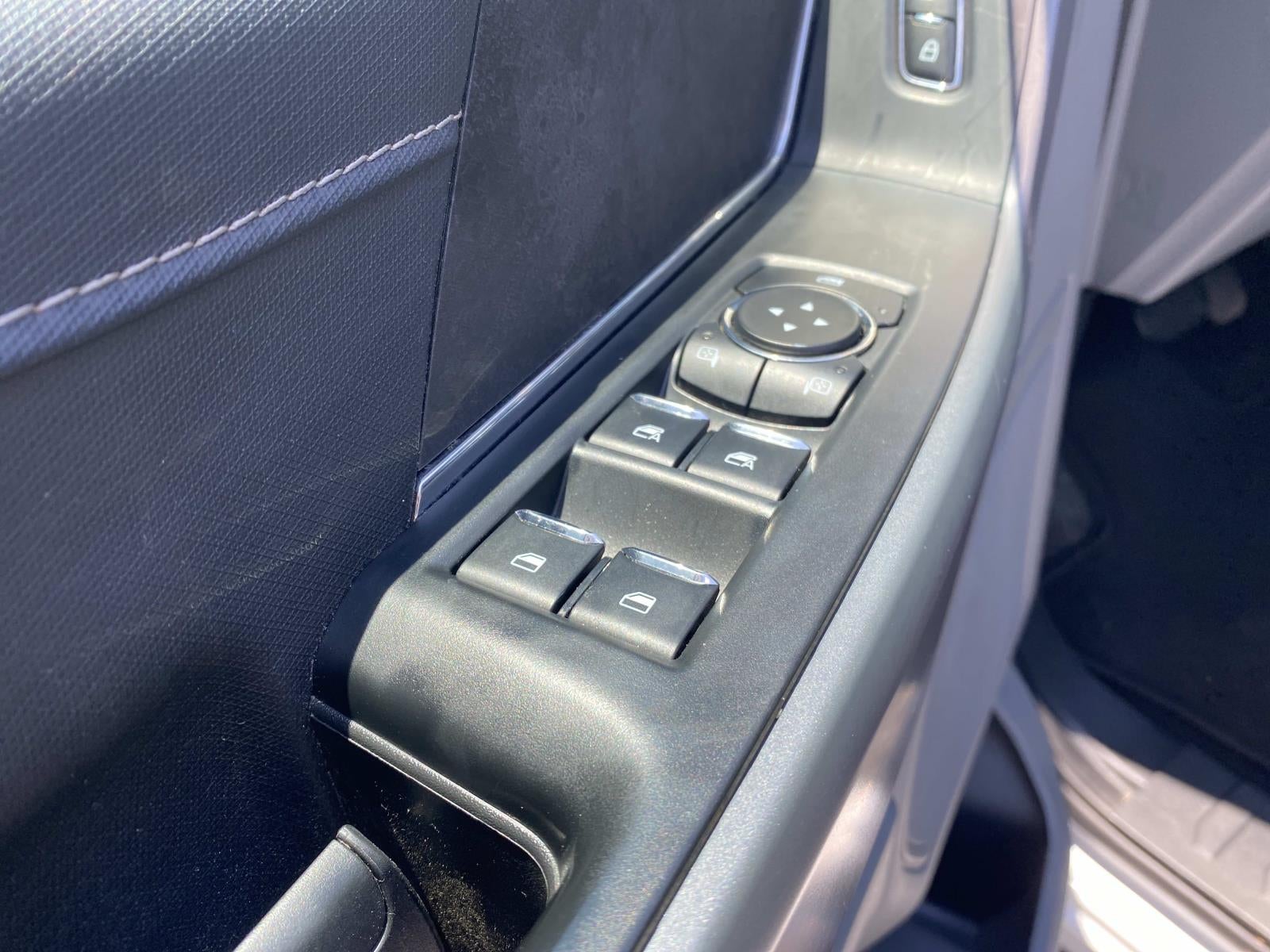 2025 Ford F-150 XLT 4WD SuperCrew 5.5' Box