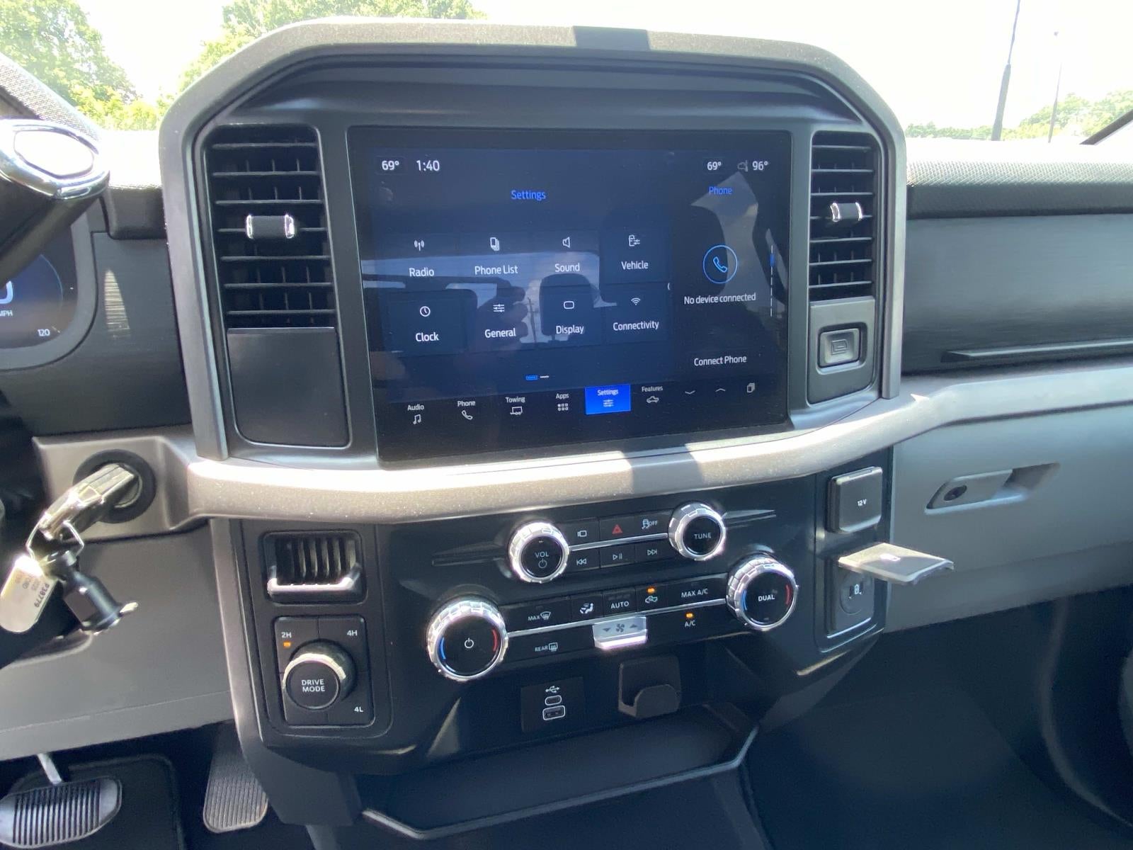 2025 Ford F-150 XLT 4WD SuperCrew 5.5' Box