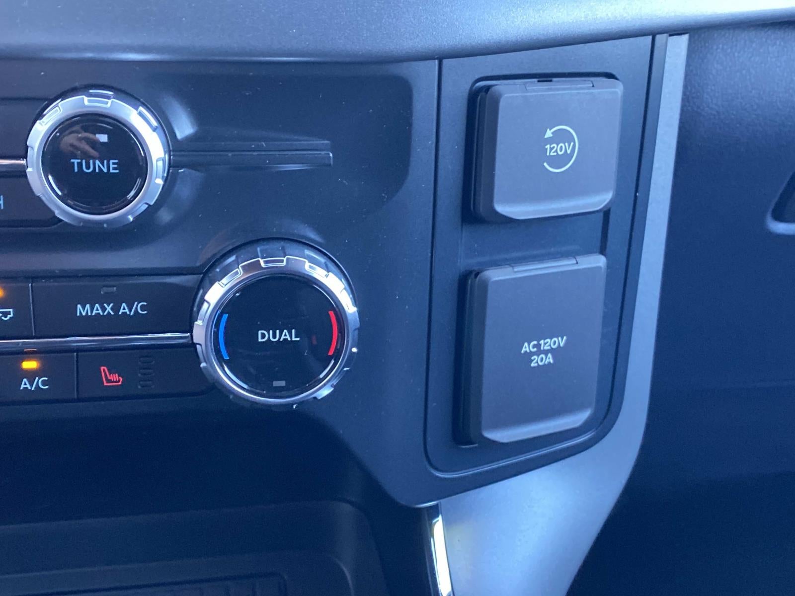 2025 Ford F-150 XLT 4WD SuperCrew 5.5' Box