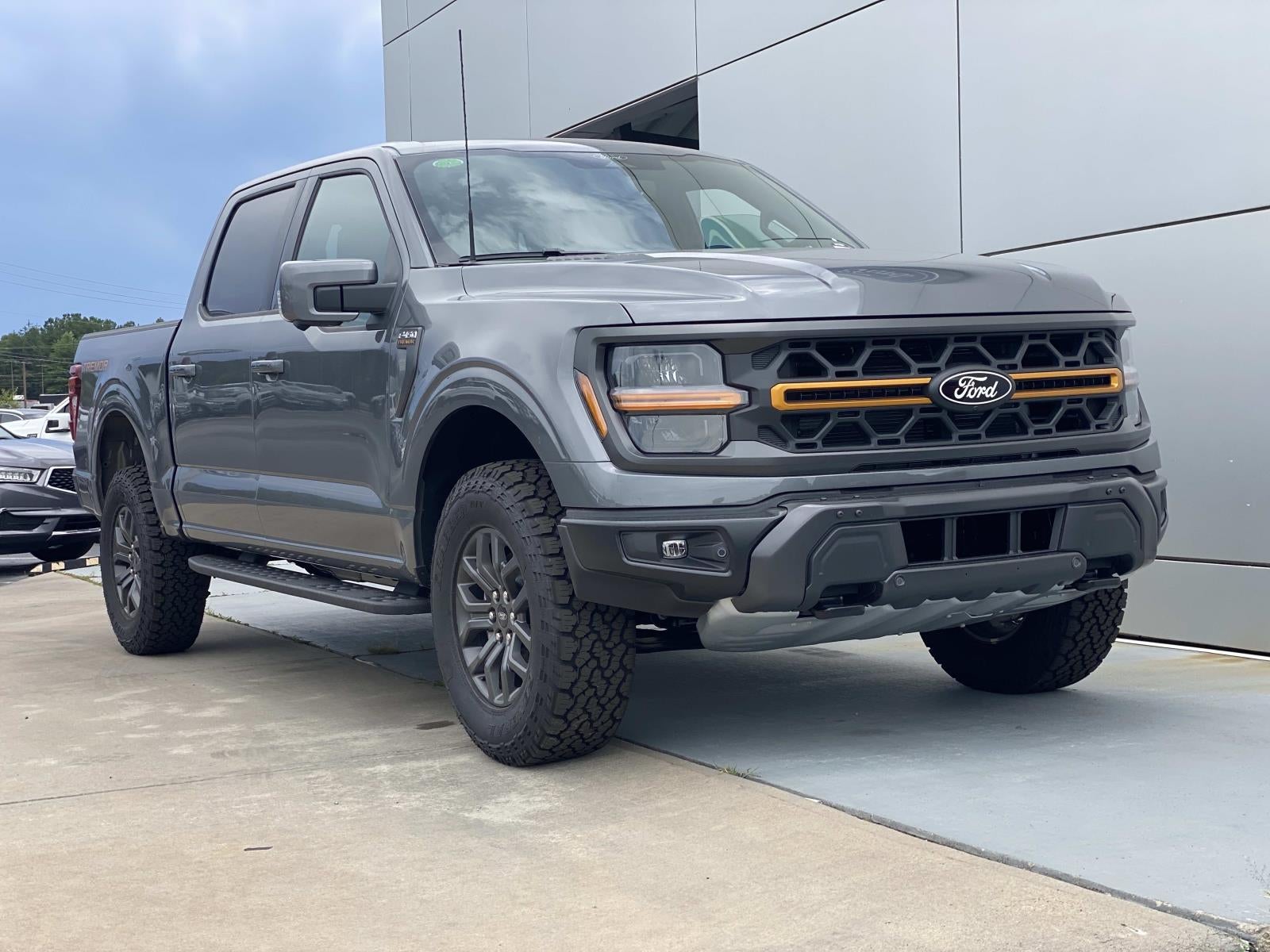 2026 Ford F-150 Tremor 4WD SuperCrew 5.5' Box
