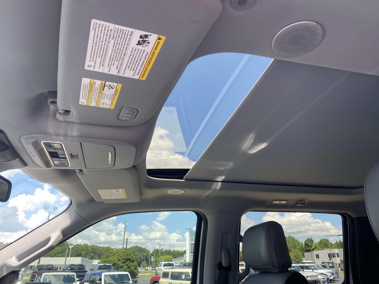 2024 Ford F-150 LARIAT 4WD SuperCrew 5.5' Box