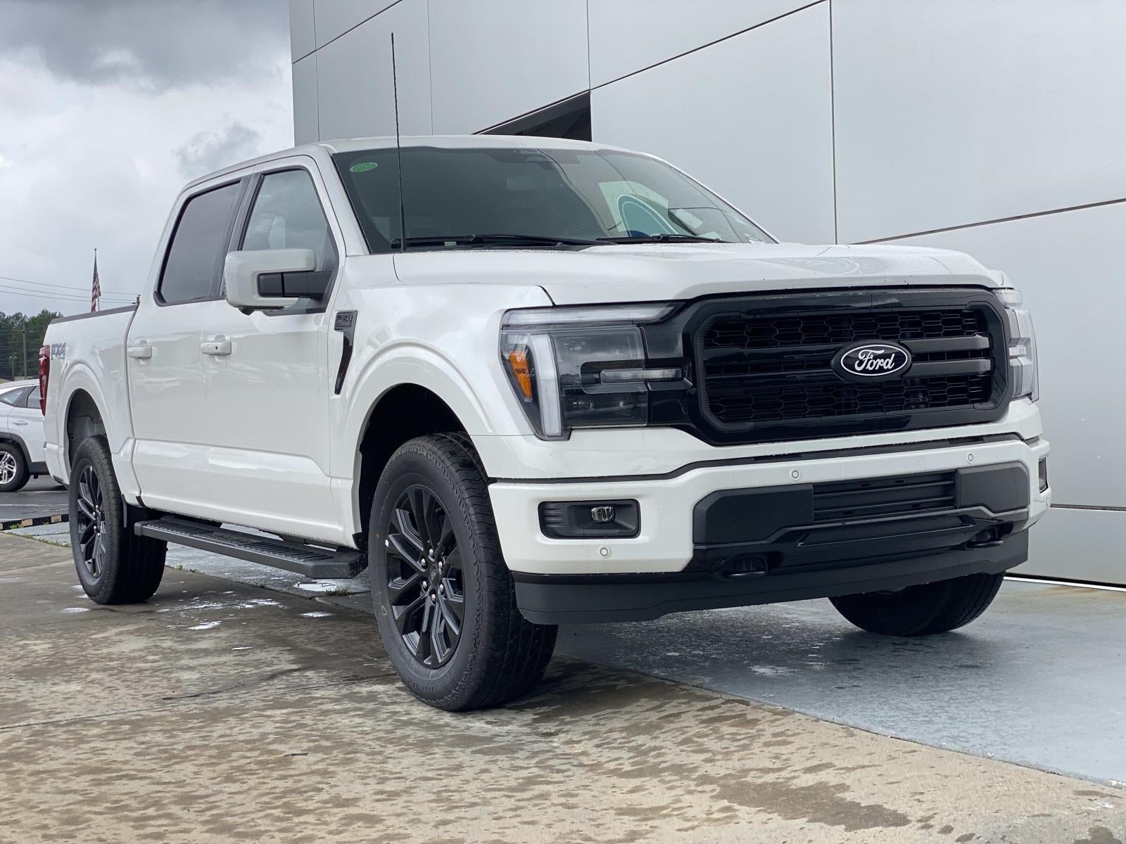 2026 Ford F-150 LARIAT 4WD SuperCrew 5.5' Box