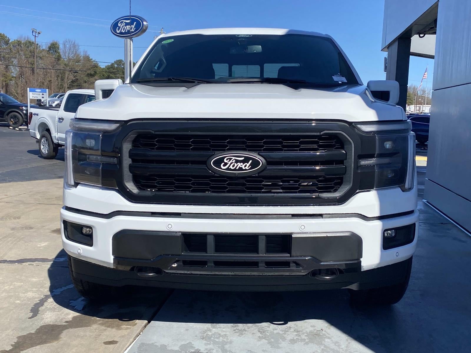 2025 Ford F-150 LARIAT 4WD SuperCrew 5.5' Box