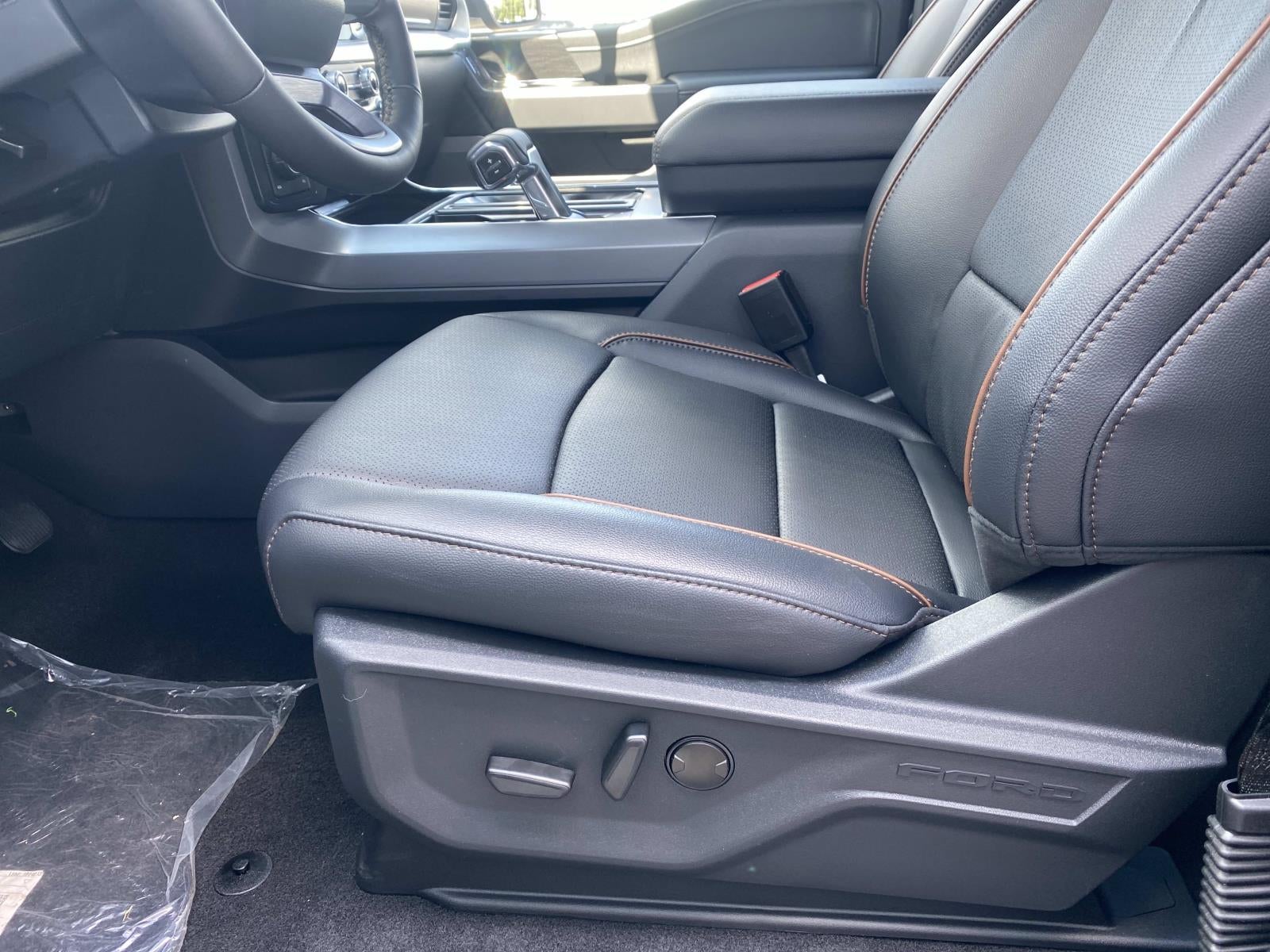 2026 Ford F-150 LARIAT 4WD SuperCrew 5.5' Box