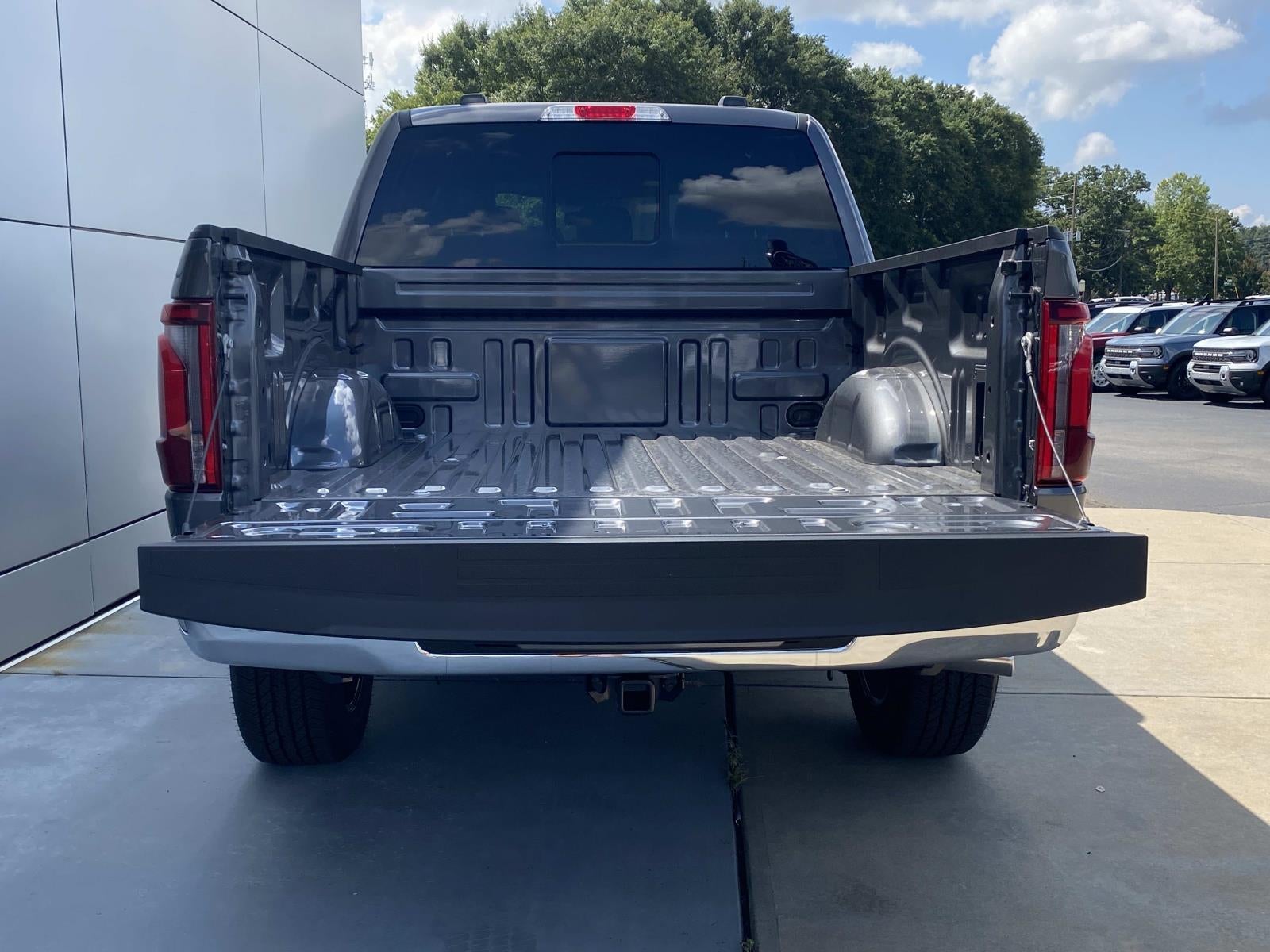 2026 Ford F-150 LARIAT 4WD SuperCrew 5.5' Box
