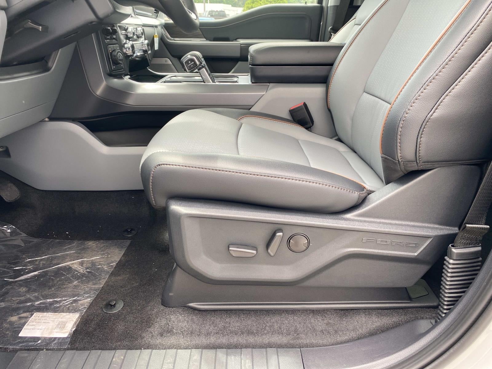 2026 Ford F-150 LARIAT 4WD SuperCrew 5.5' Box