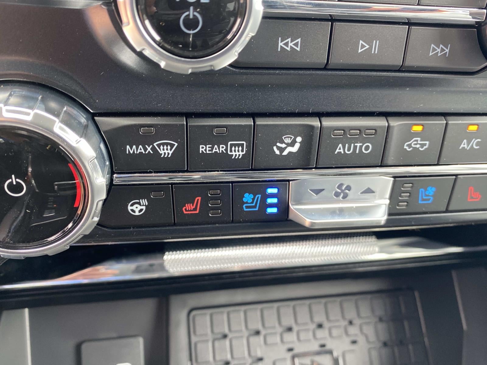 2026 Ford F-150 LARIAT 4WD SuperCrew 5.5' Box