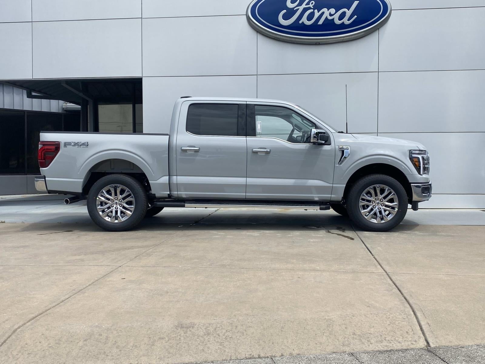 2026 Ford F-150 LARIAT 4WD SuperCrew 5.5' Box