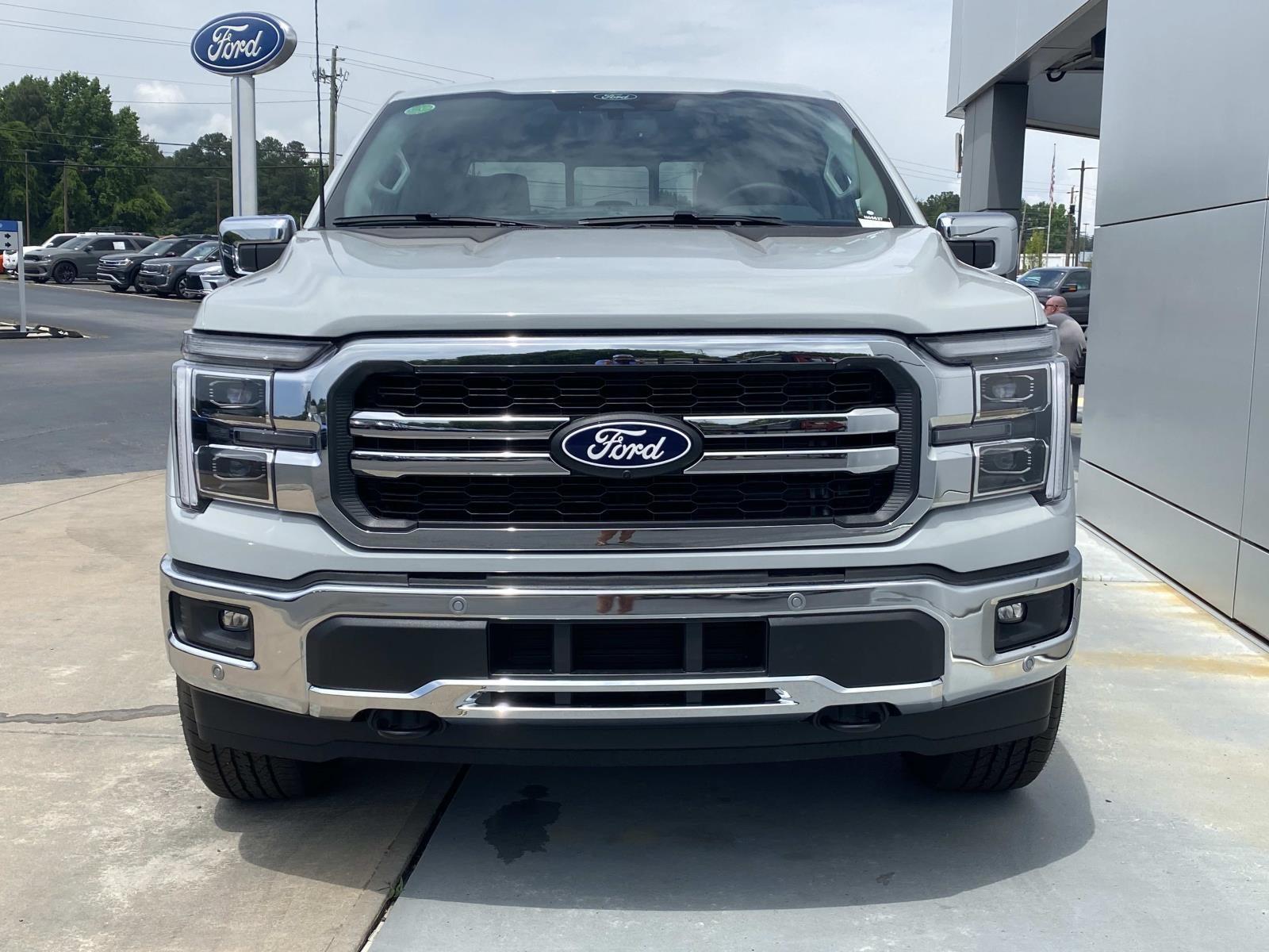 2026 Ford F-150 LARIAT 4WD SuperCrew 5.5' Box