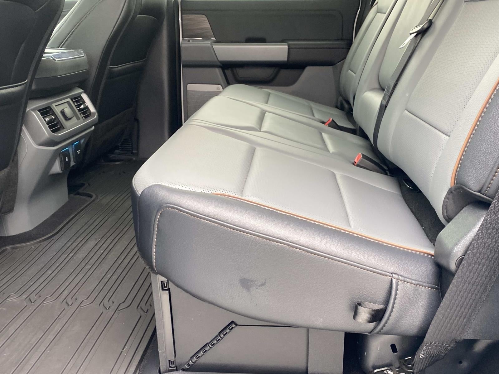 2025 Ford F-150 LARIAT 4WD SuperCrew 5.5' Box