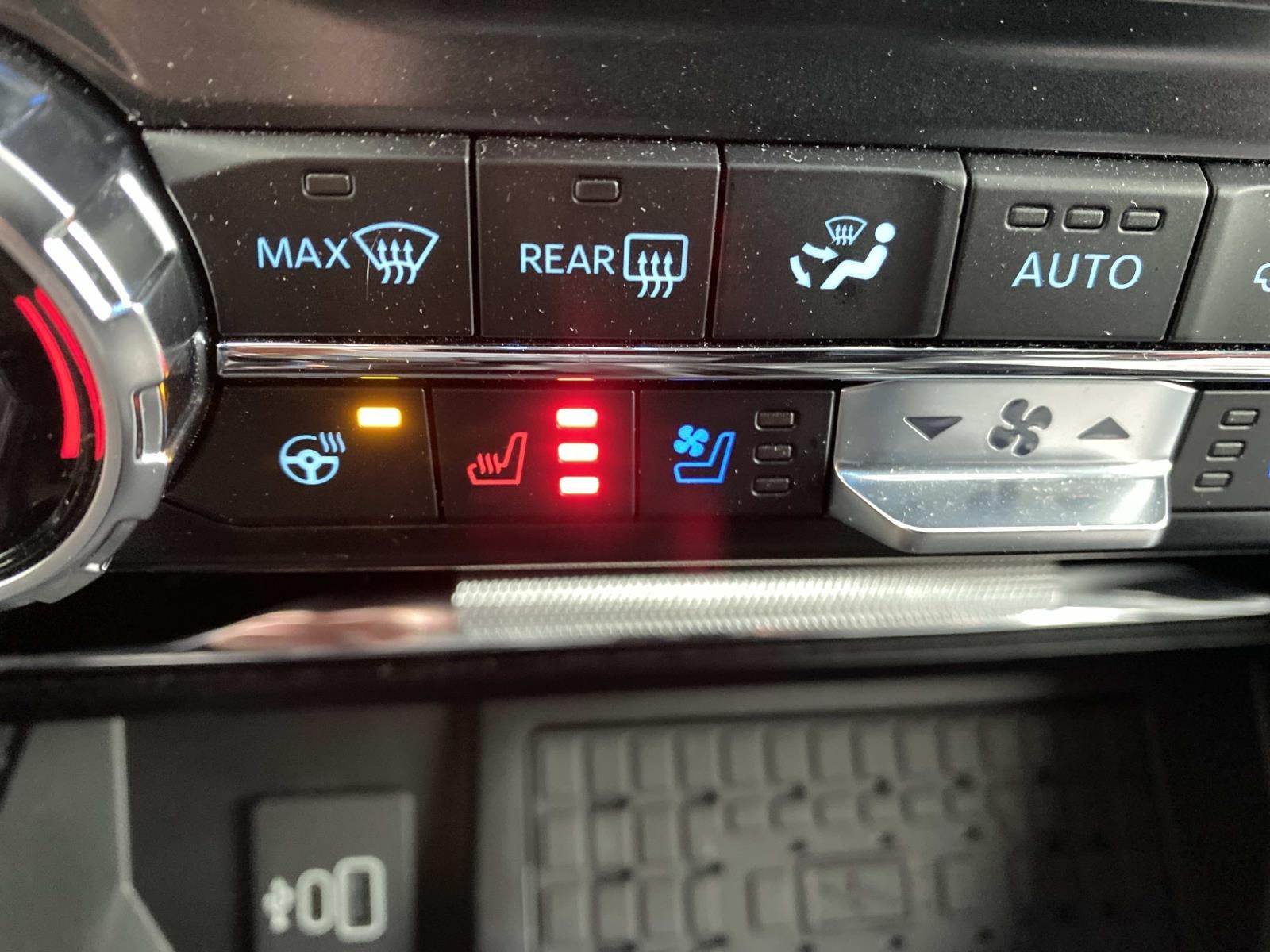 2025 Ford F-150 LARIAT 4WD SuperCrew 5.5' Box