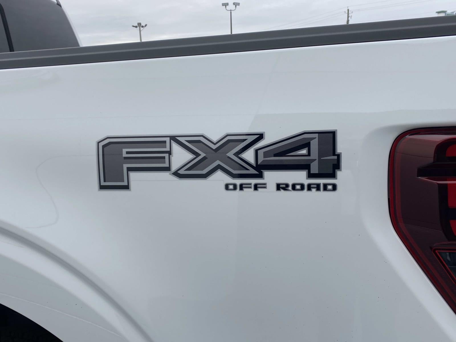 2025 Ford F-150 LARIAT 4WD SuperCrew 5.5' Box