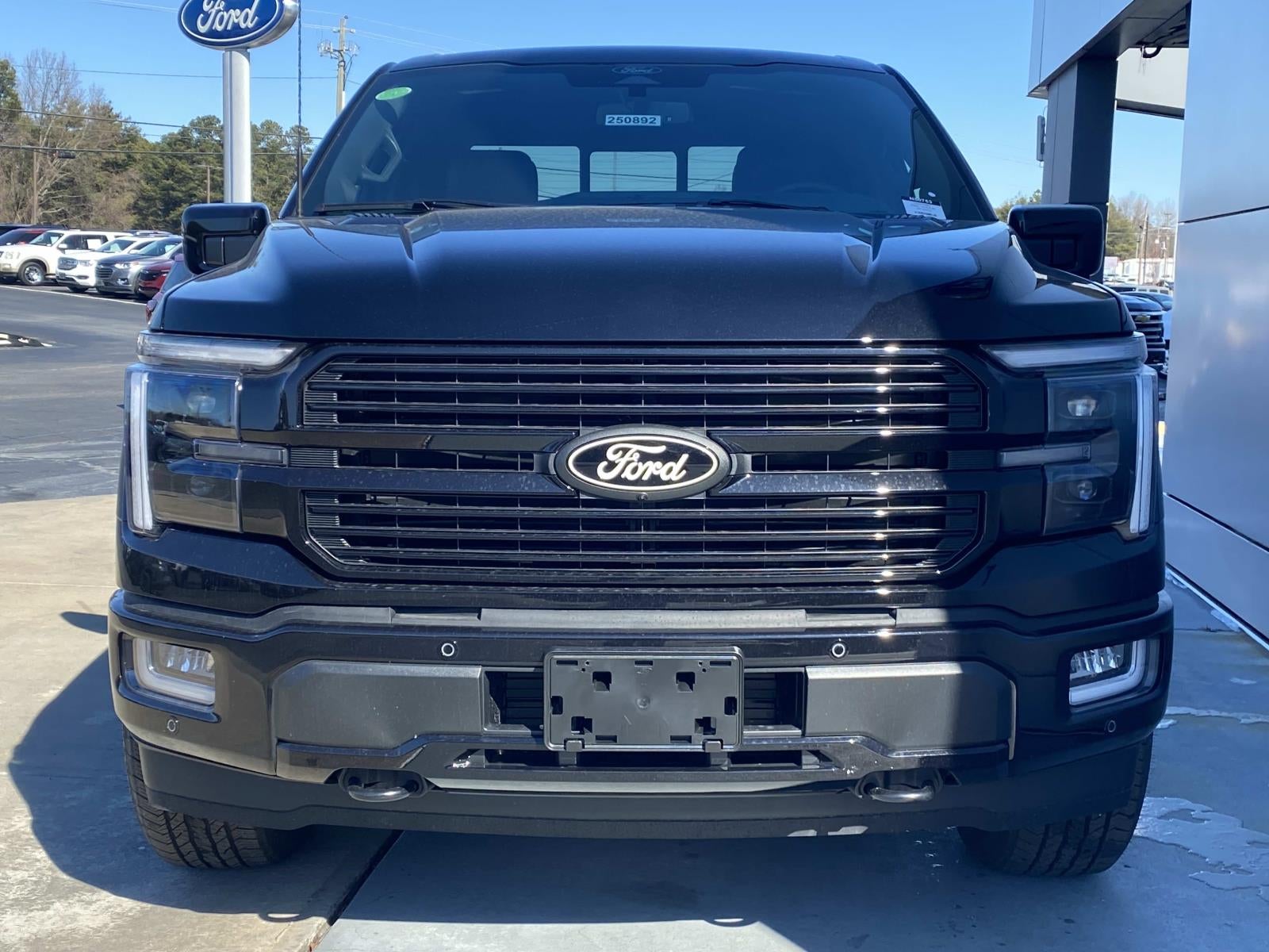 2025 Ford F-150 Platinum