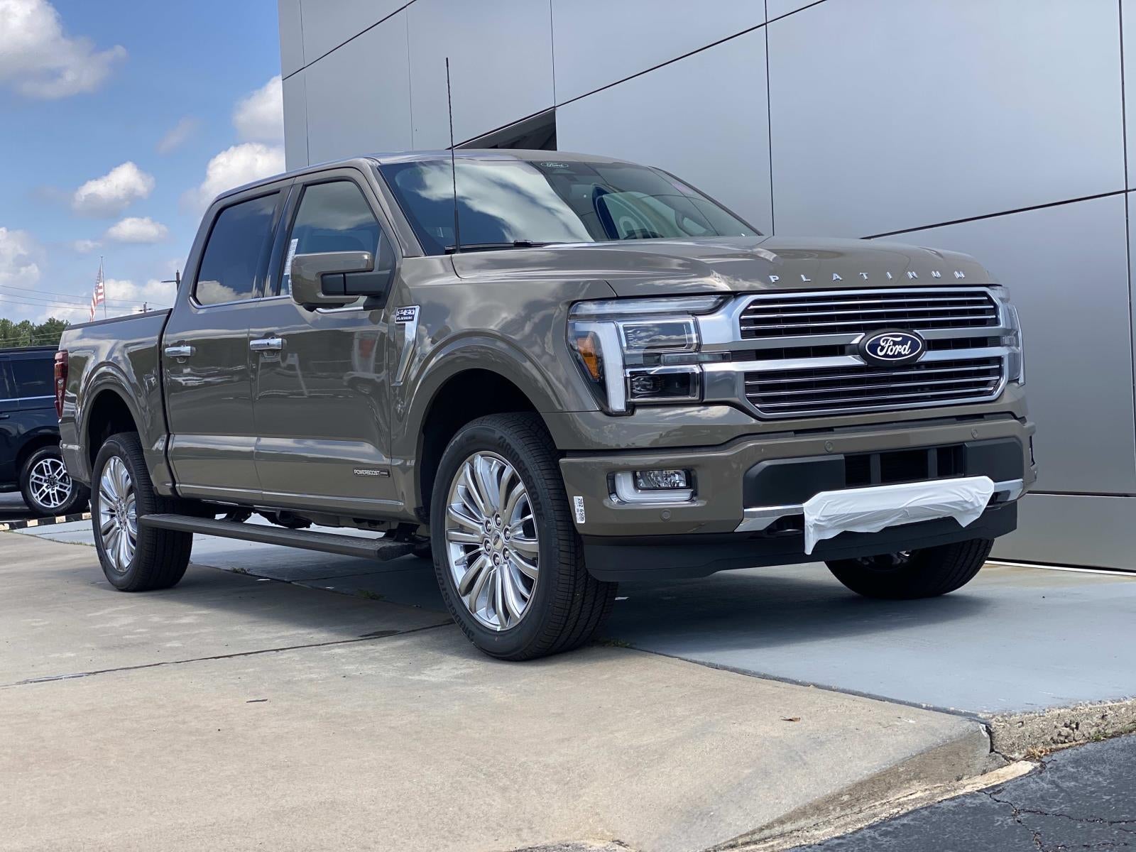 2026 Ford F-150 Platinum 4WD SuperCrew 5.5' Box