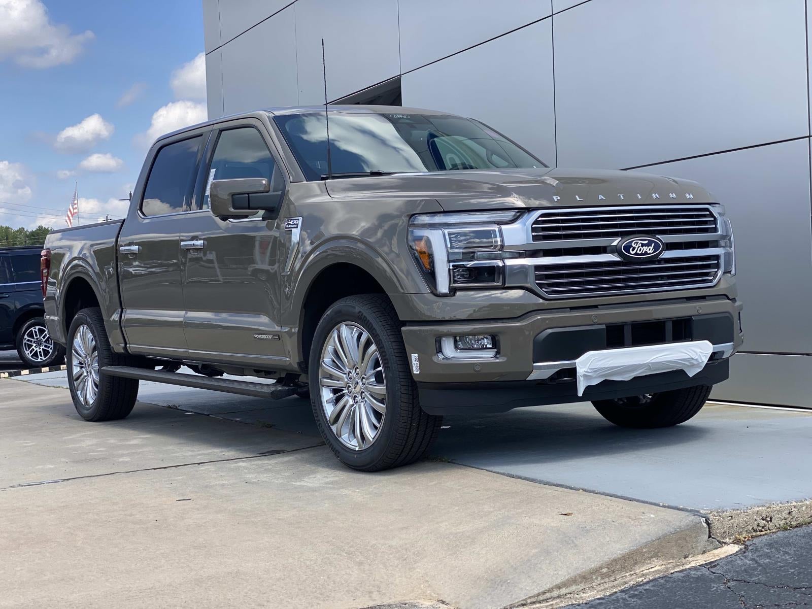 2026 Ford F-150 Platinum 4WD SuperCrew 5.5' Box