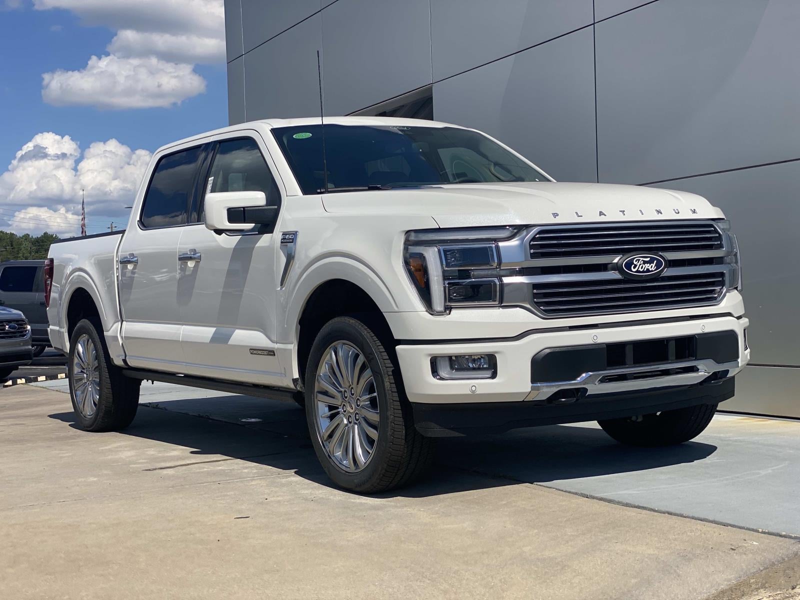 2026 Ford F-150 Platinum photo 2