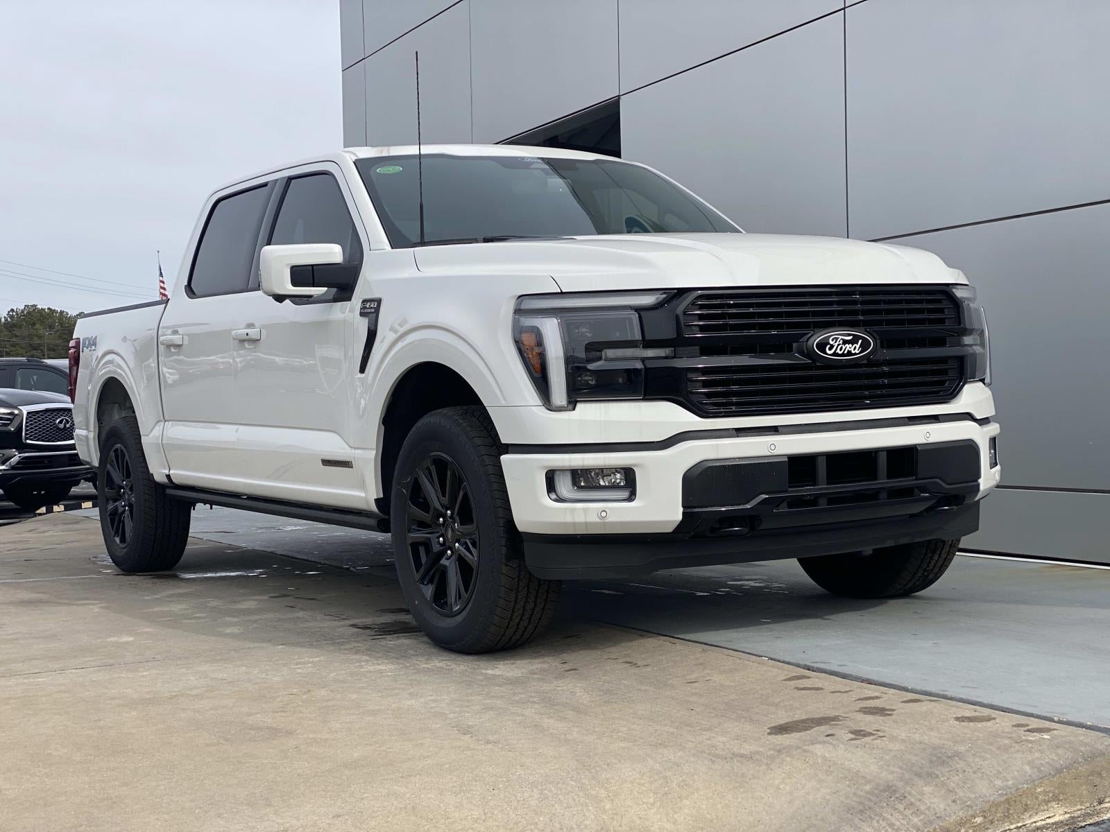 2025 Ford F-150 Platinum