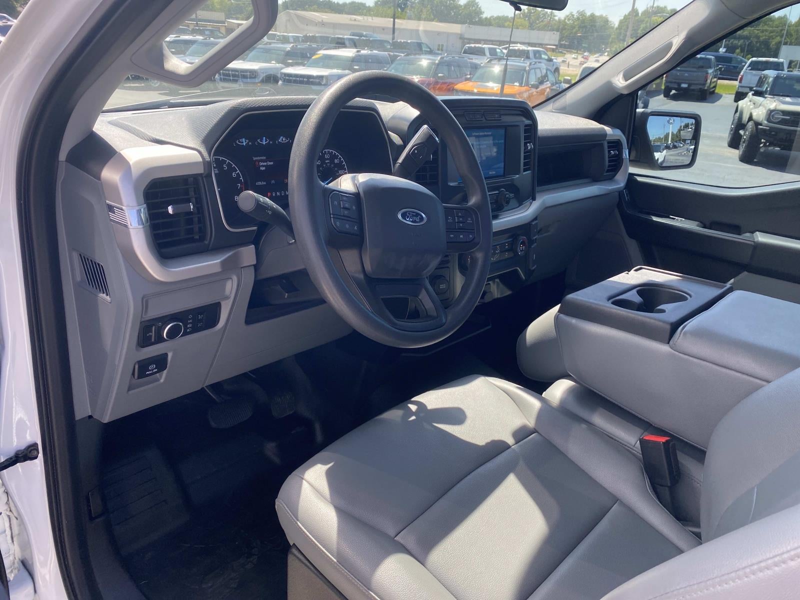 2023 Ford F-150 XL 2WD Reg Cab 6.5' Box
