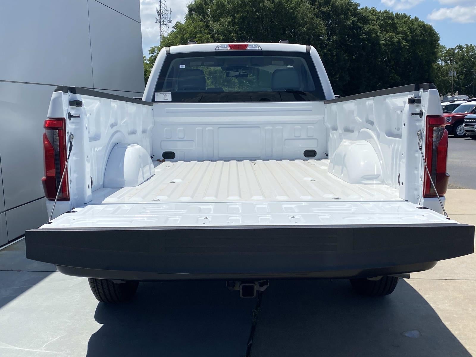 2026 Ford F-150 XL 2WD Reg Cab 8' Box
