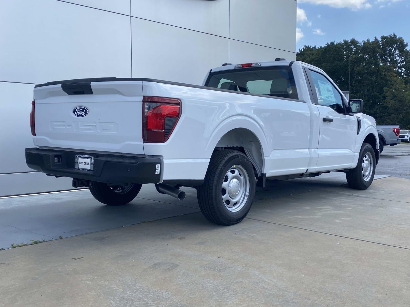 2026 Ford F-150 XL photo 4
