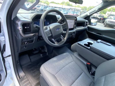 2025 Ford F-150 XL 2WD Reg Cab 8' Box