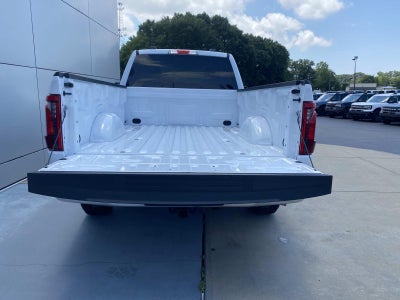 2025 Ford F-150 XL 2WD Reg Cab 8' Box