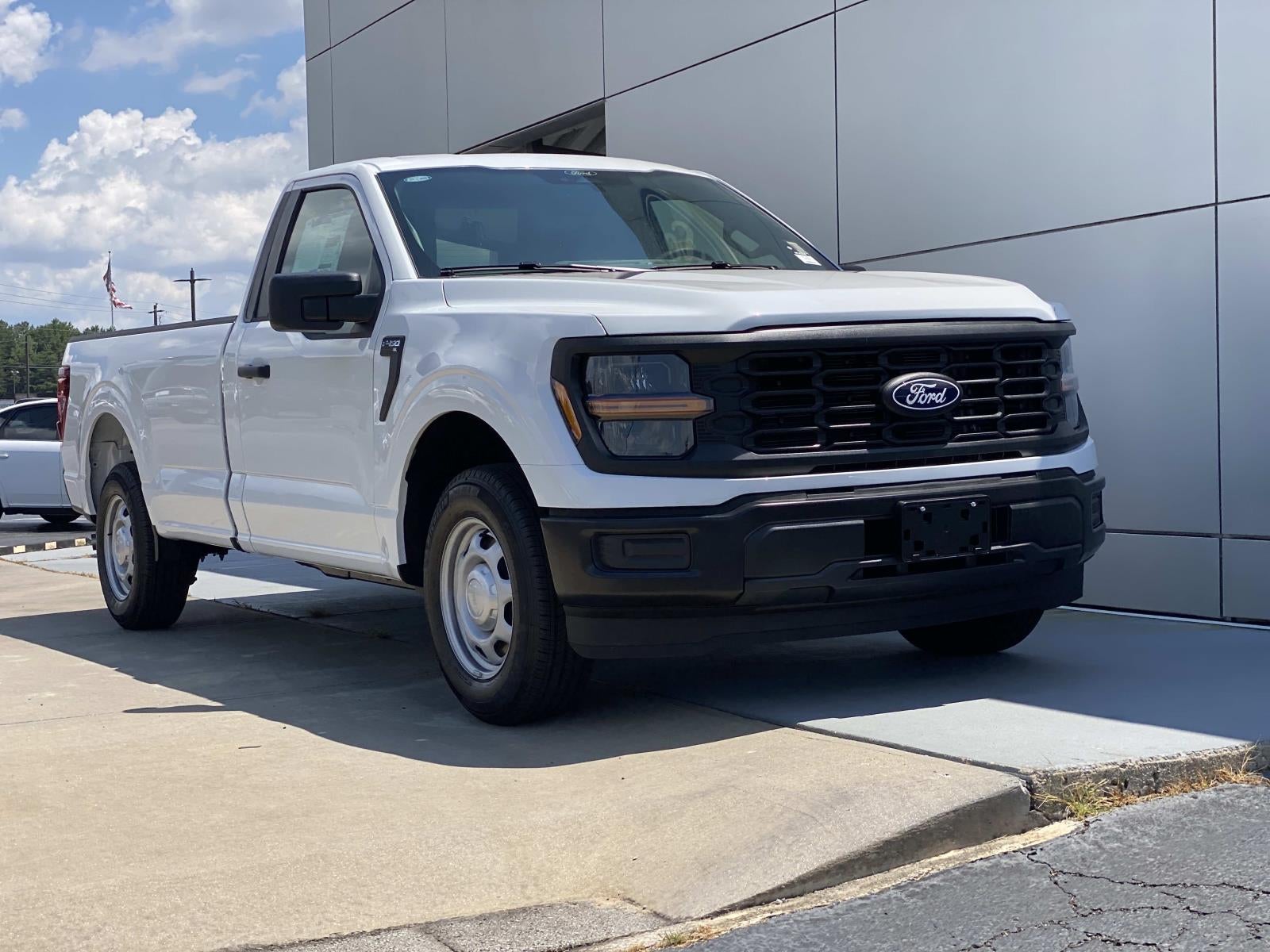 2026 Ford F-150 XL 2WD Reg Cab 8' Box