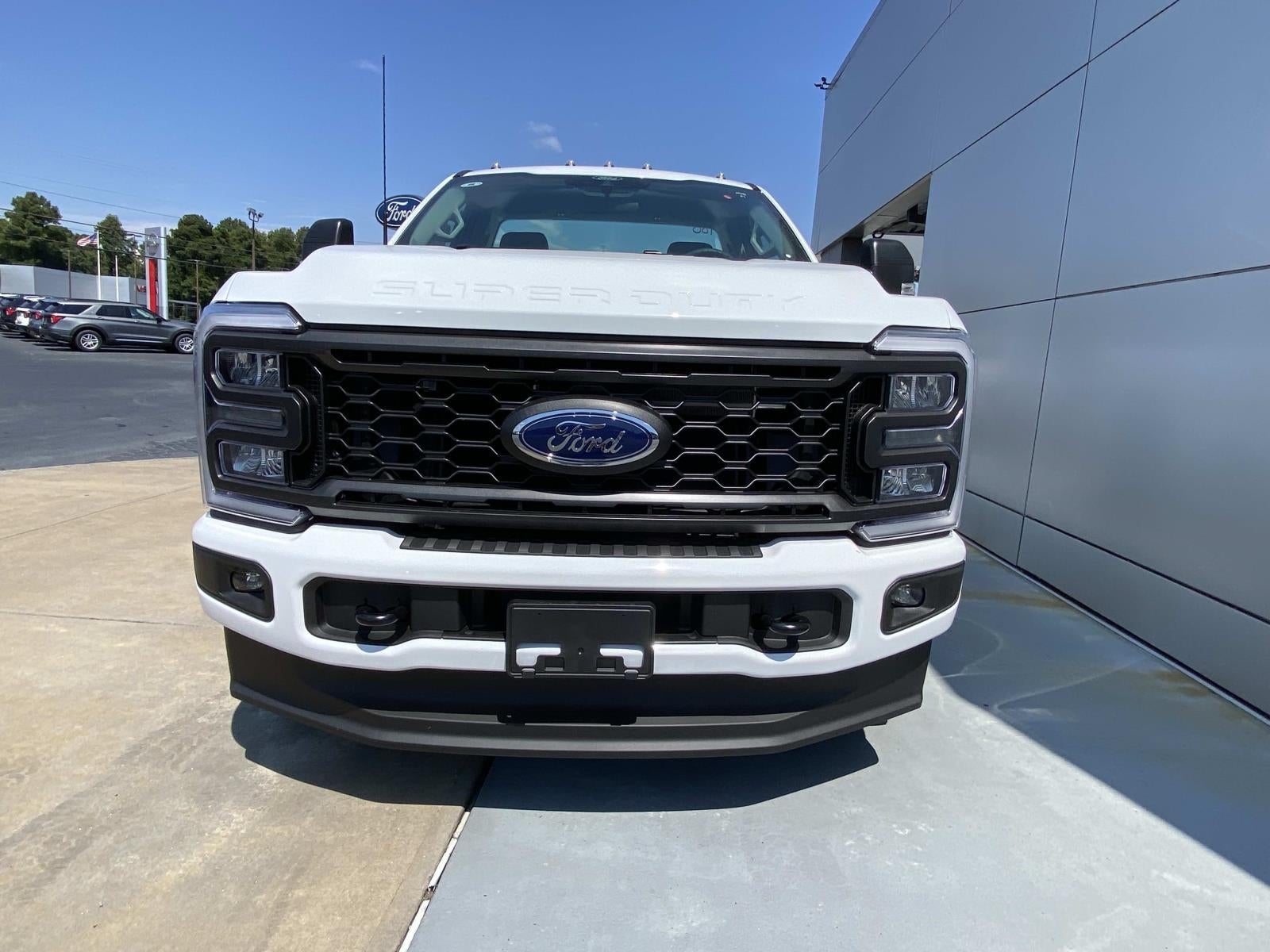 2026 Ford Super Duty F-350 SRW XL STX PACKAGE
