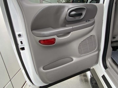 2002 Ford F-150 SuperCrew 139 XLT