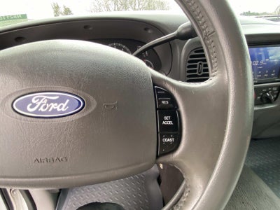2002 Ford F-150 SuperCrew 139 XLT