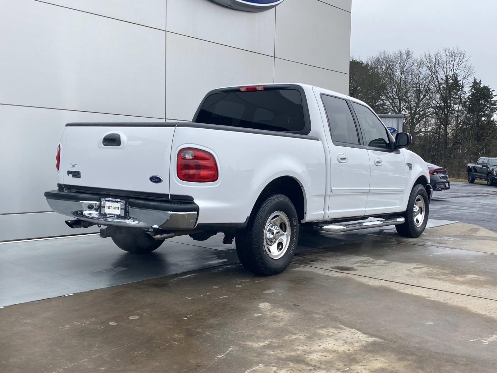 2002 Ford F-150 SuperCrew 139 XLT