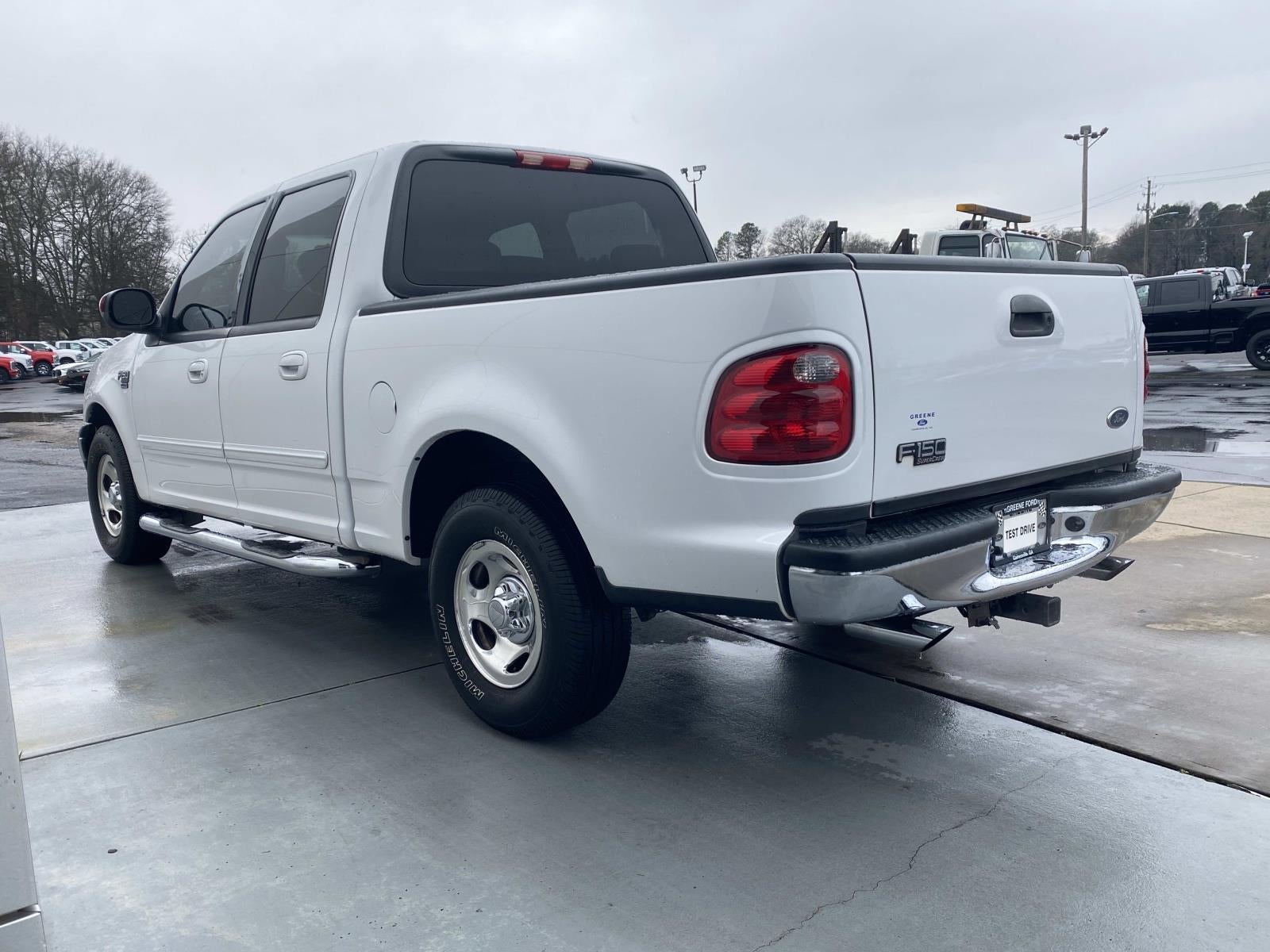 2002 Ford F-150 SuperCrew 139 XLT