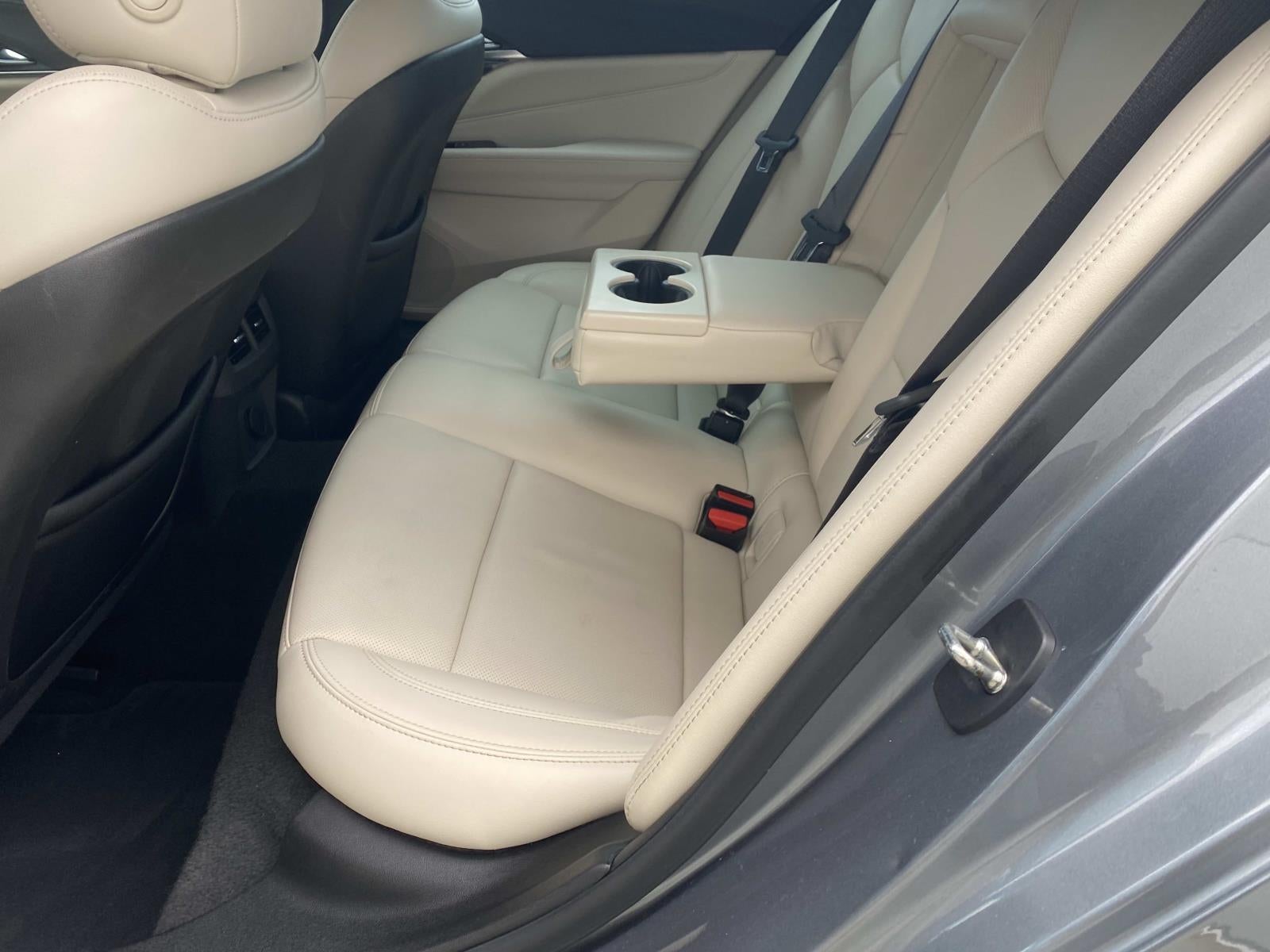 2021 Cadillac CT4 4dr Sdn Premium Luxury