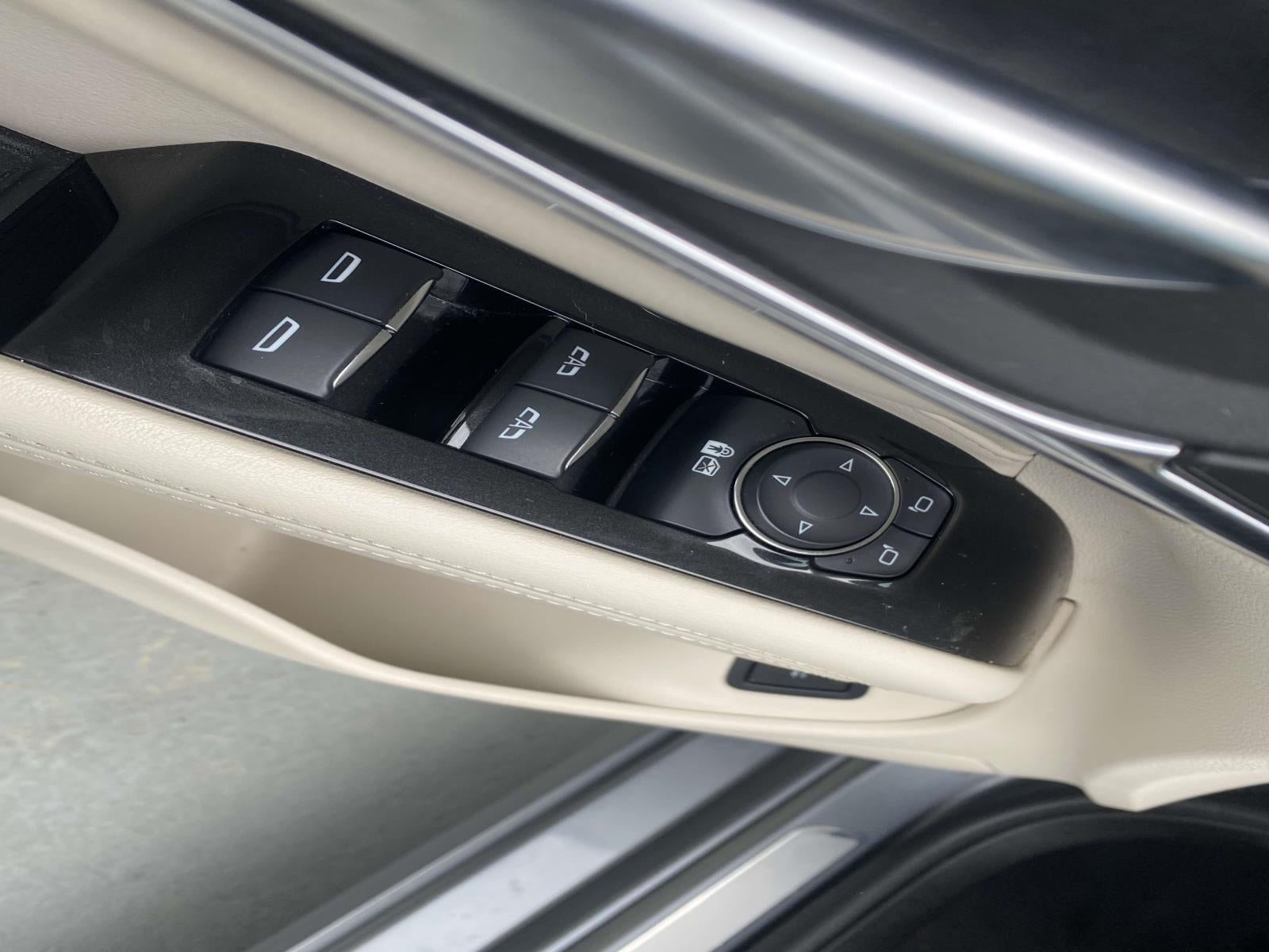 2021 Cadillac CT4 4dr Sdn Premium Luxury