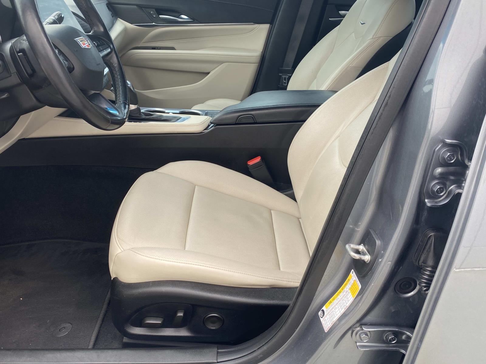 2021 Cadillac CT4 4dr Sdn Premium Luxury