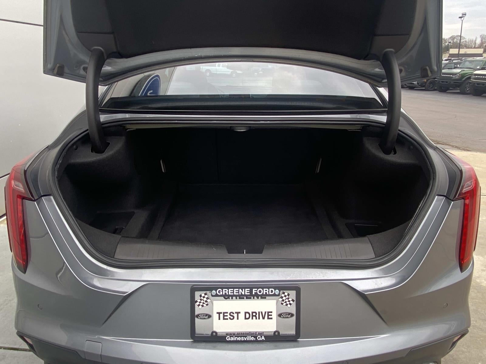 2021 Cadillac CT4 4dr Sdn Premium Luxury