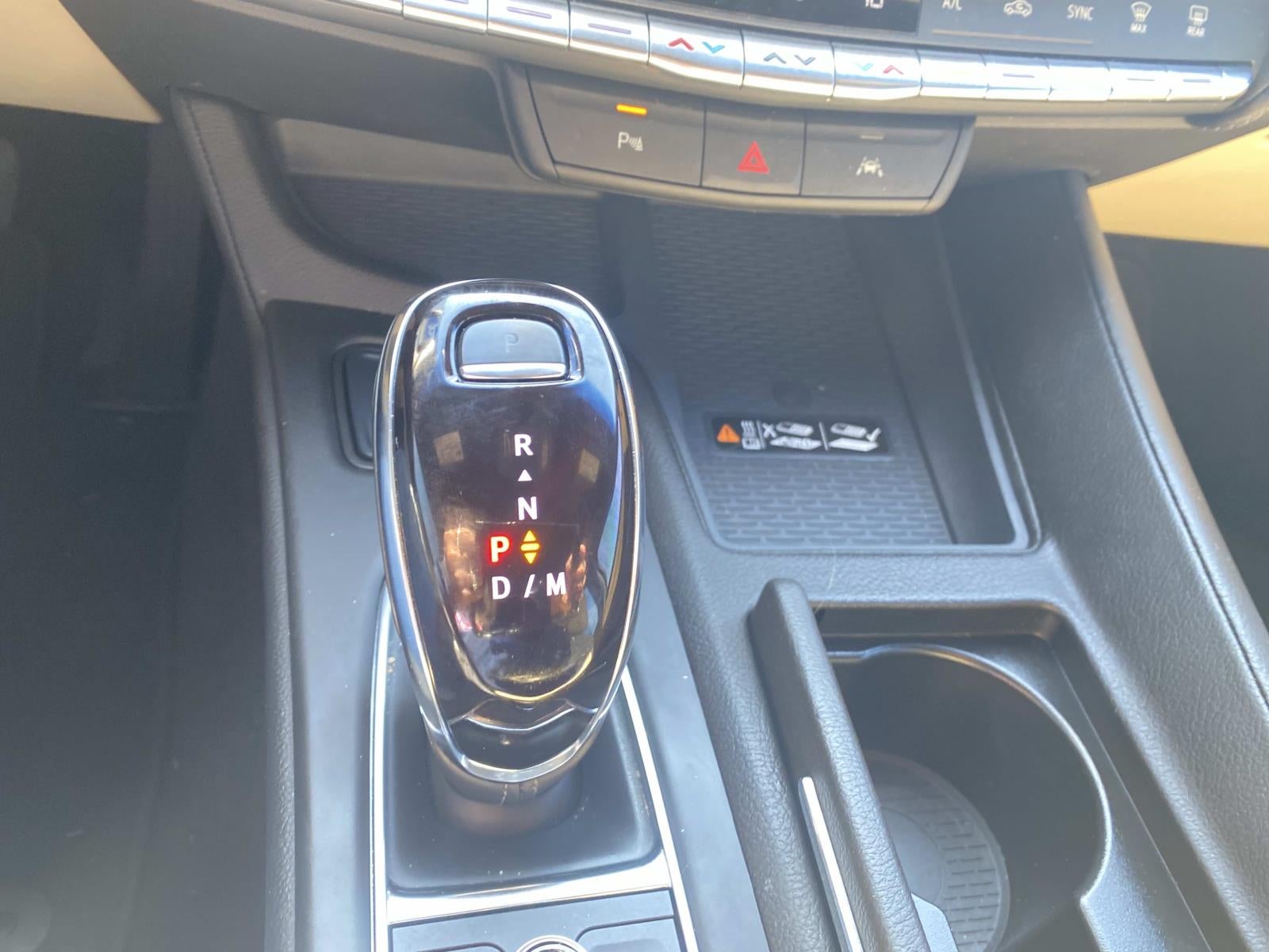 2024 Cadillac CT5 4dr Sdn Luxury