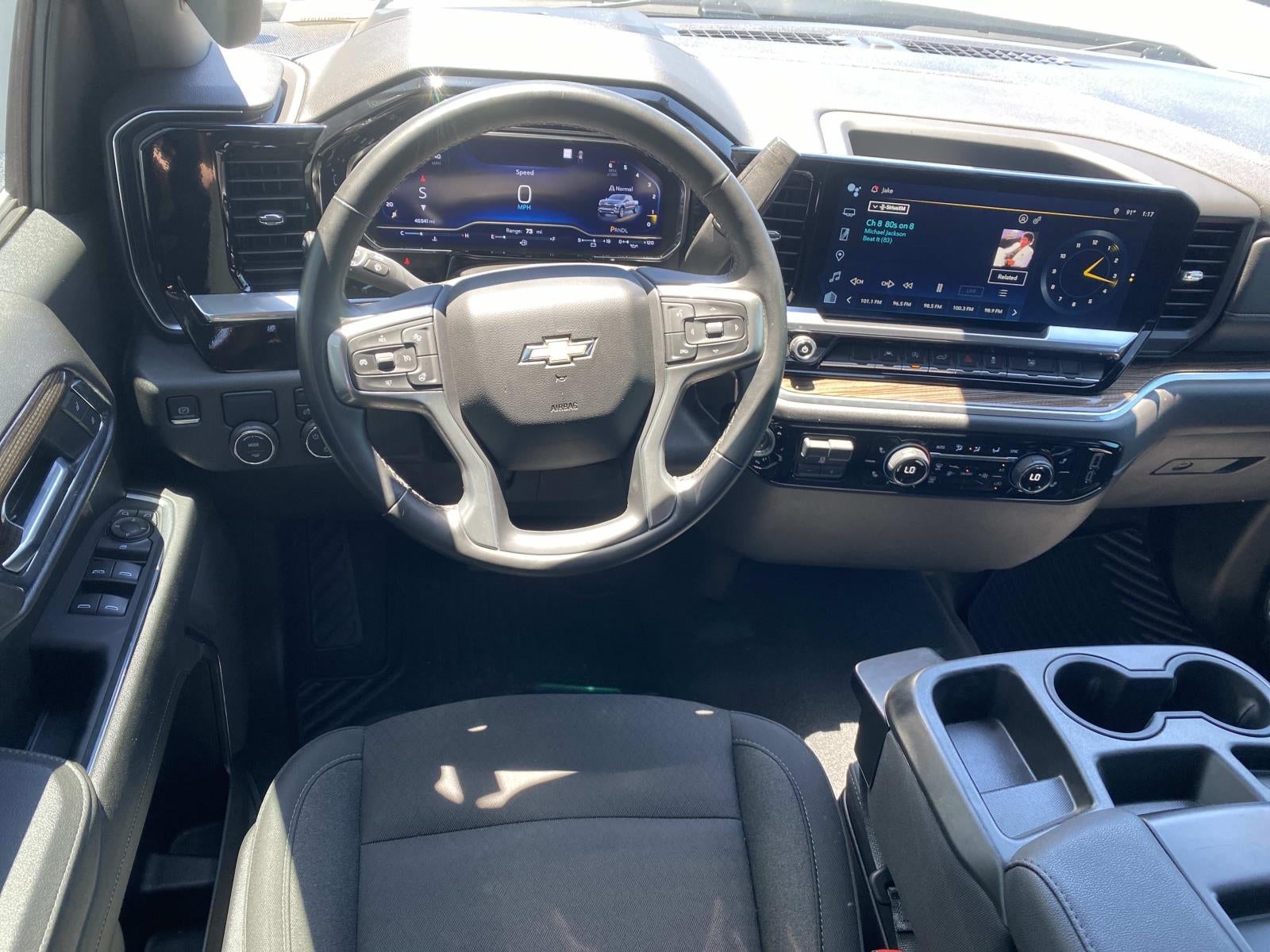 2023 Chevrolet Silverado 1500 2WD Crew Cab 147 LT