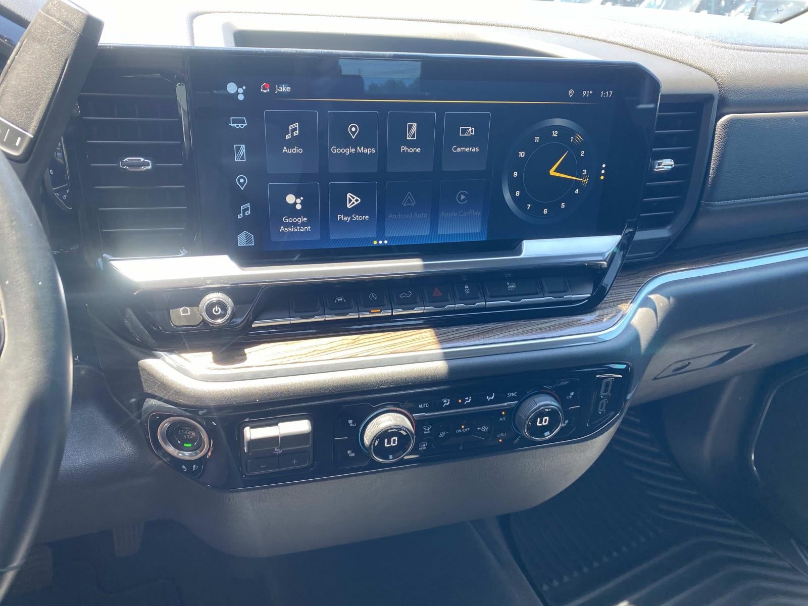 2023 Chevrolet Silverado 1500 2WD Crew Cab 147 LT
