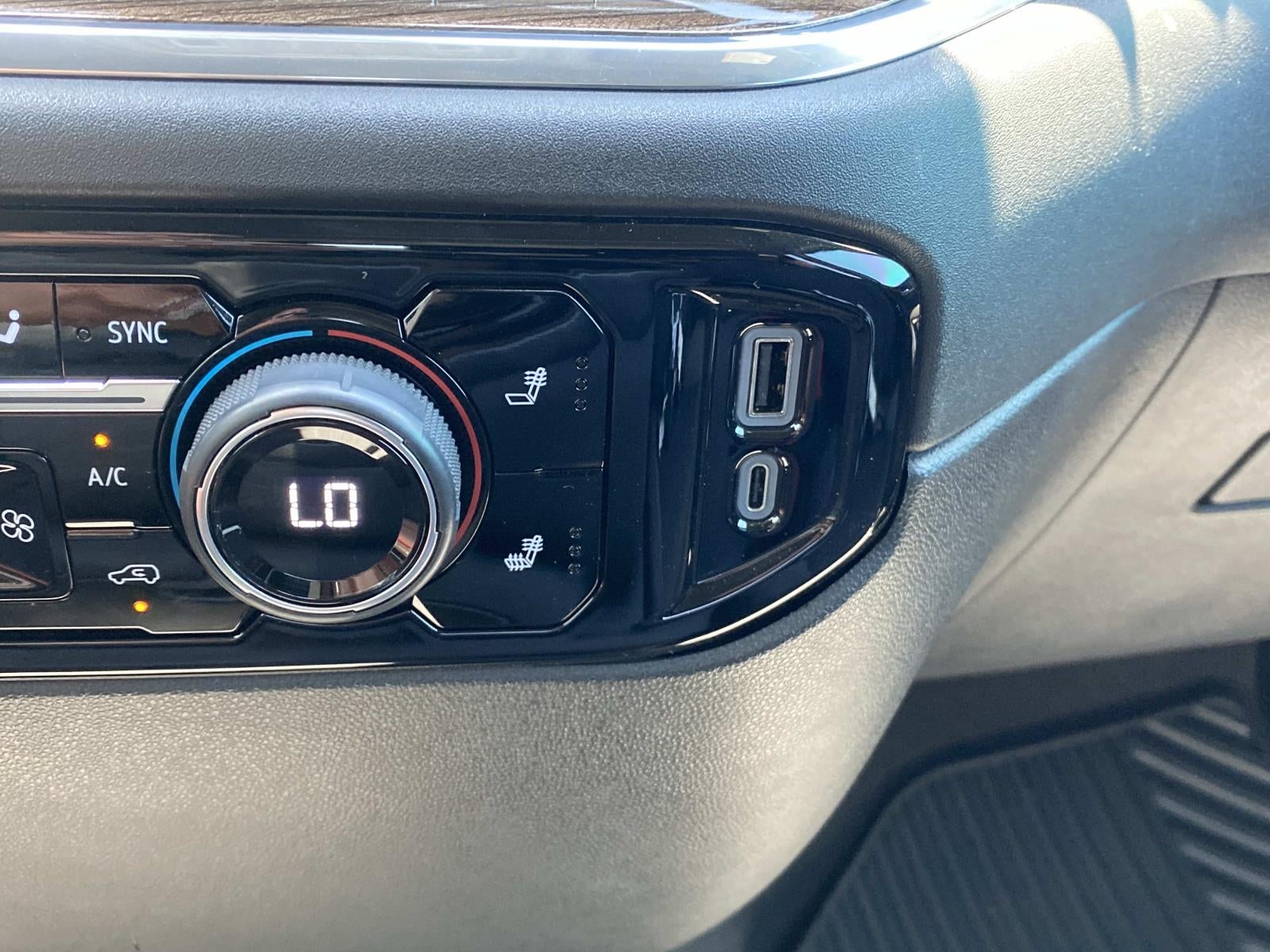 2023 Chevrolet Silverado 1500 2WD Crew Cab 147 LT