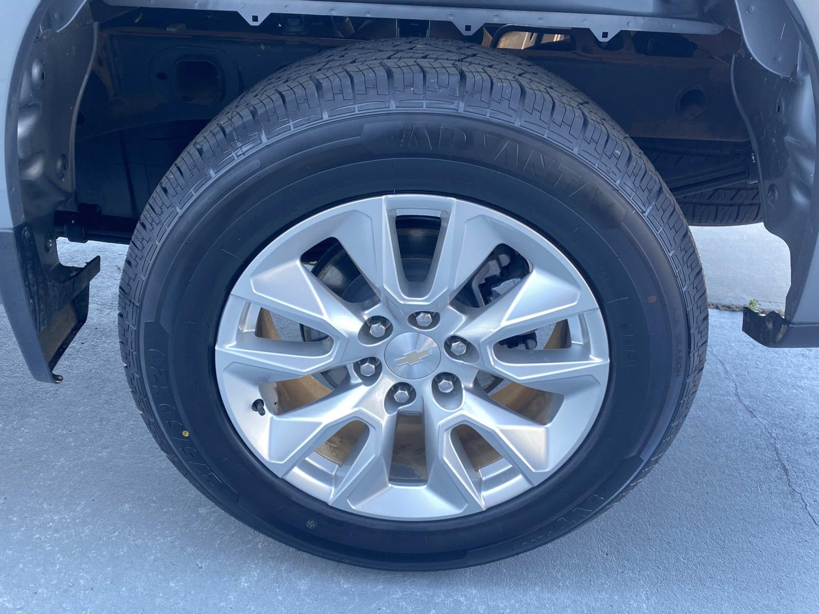 2024 Chevrolet Silverado 1500 4WD Crew Cab 147 Custom
